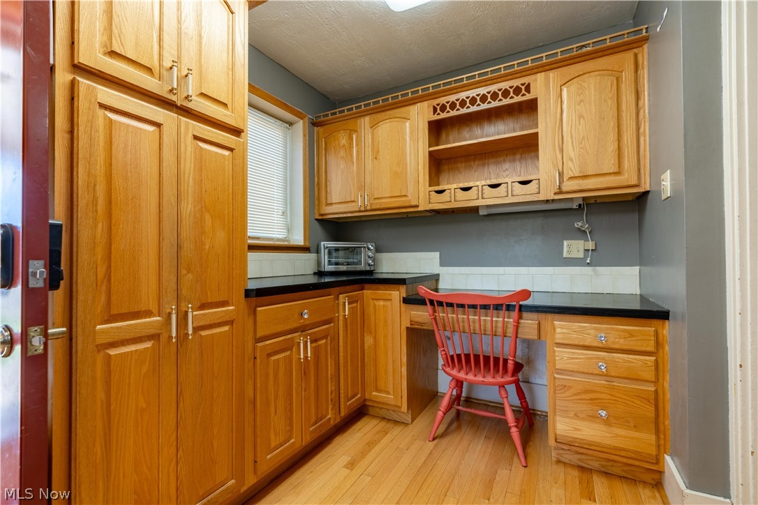 Dover Land & Improv Co S - Residential