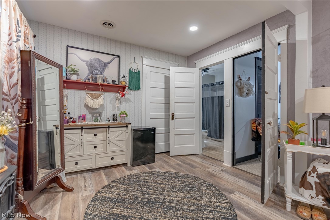 Dover Land & Improv Co S - Residential