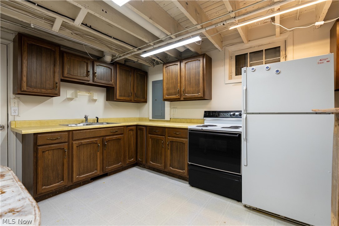 Dover Land & Improv Co S - Residential