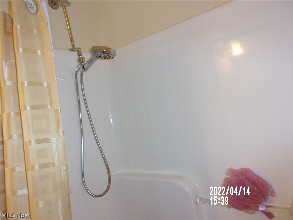 Silver Stone Condo - Residential