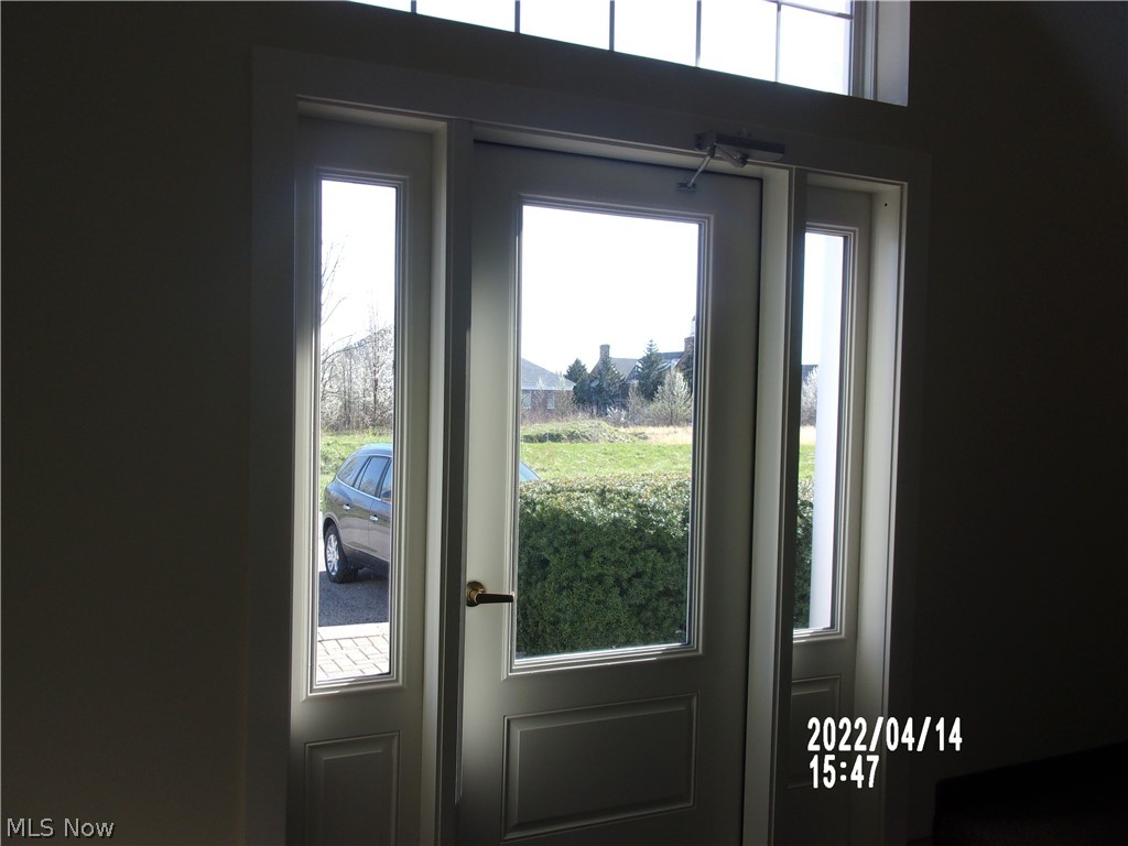 Silver Stone Condo - Residential