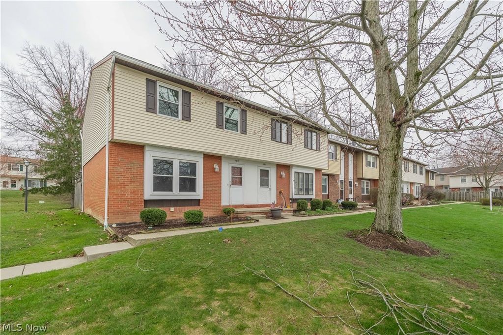 Photo of 4599 Cox Drive #B, Stow, OH 44224 (MLS # 5193975)