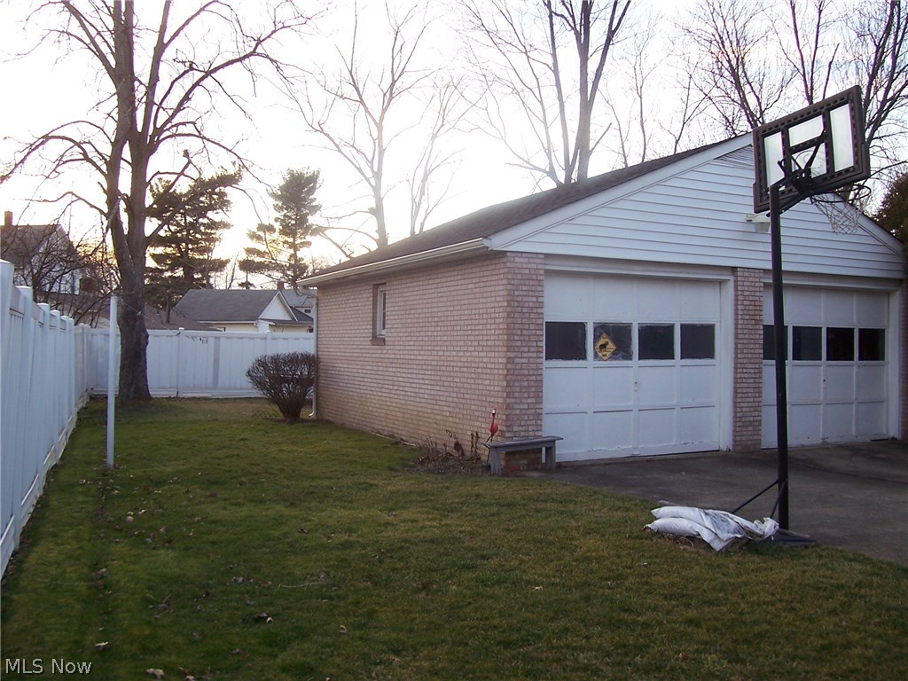 Mahoning Crest - Residential