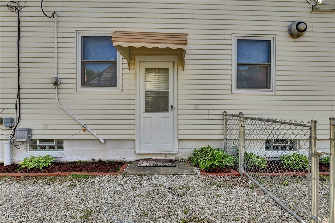 27840 Knickerbocker Road, Bay Village, Ohio image 29