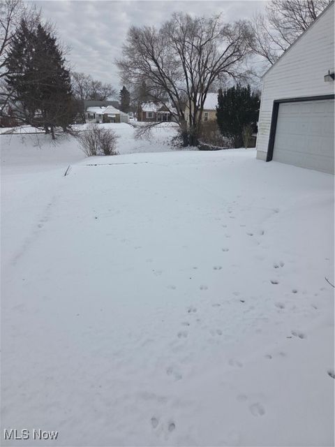 Tiny photo for 503 N Dunlap Avenue, Youngstown, OH 44509 (MLS # 5179385)