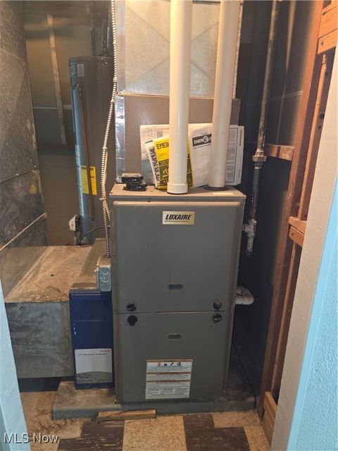 Tiny photo for 503 N Dunlap Avenue, Youngstown, OH 44509 (MLS # 5179385)