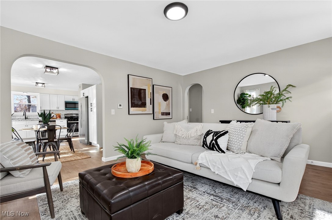 M Thomas 1 - Residential