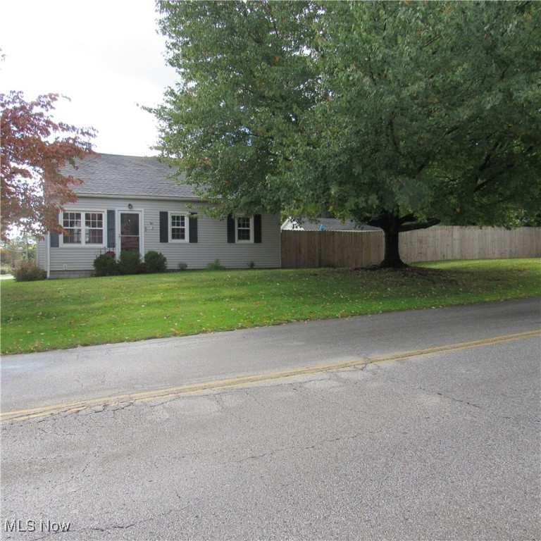 46 Kenmore Avenue, Barberton, Ohio image 2