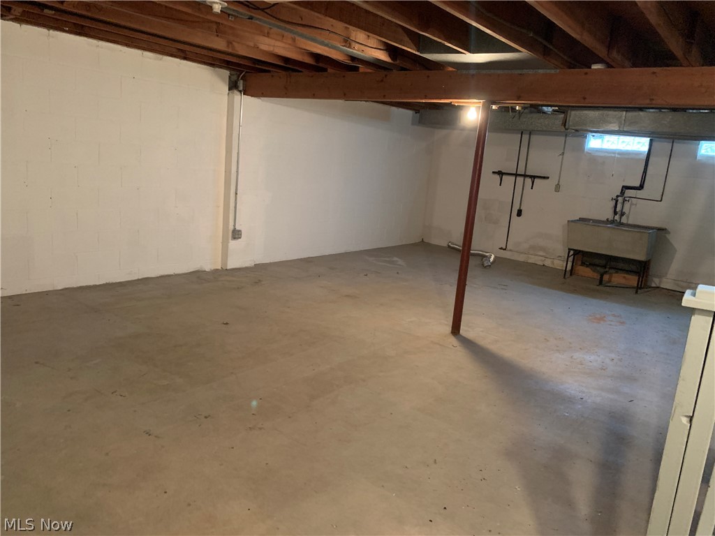 Northport Sub - Residential Lease