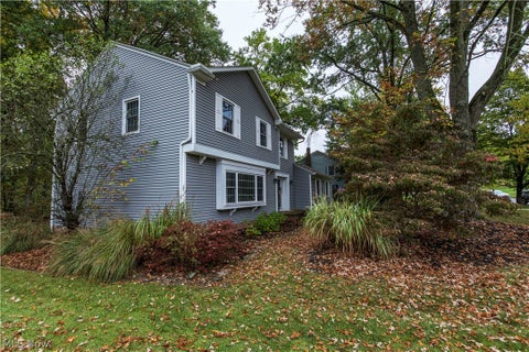 Tiny photo for 136 Parmelee Drive, Hudson, OH 44236 (MLS # 5255481)