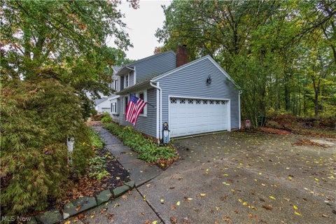 Tiny photo for 136 Parmelee Drive, Hudson, OH 44236 (MLS # 5255481)
