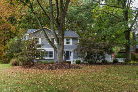 Photo of 136 Parmelee Drive, Hudson, OH 44236 (MLS # 5255481)