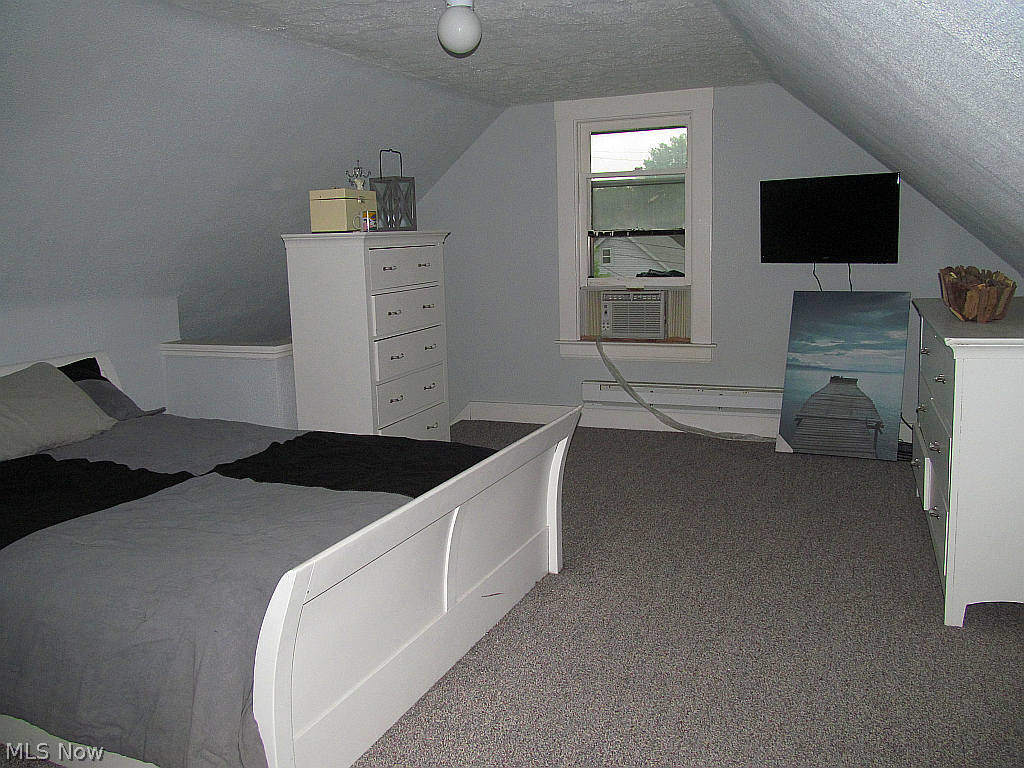 Edgewater Land Co - Residential Income