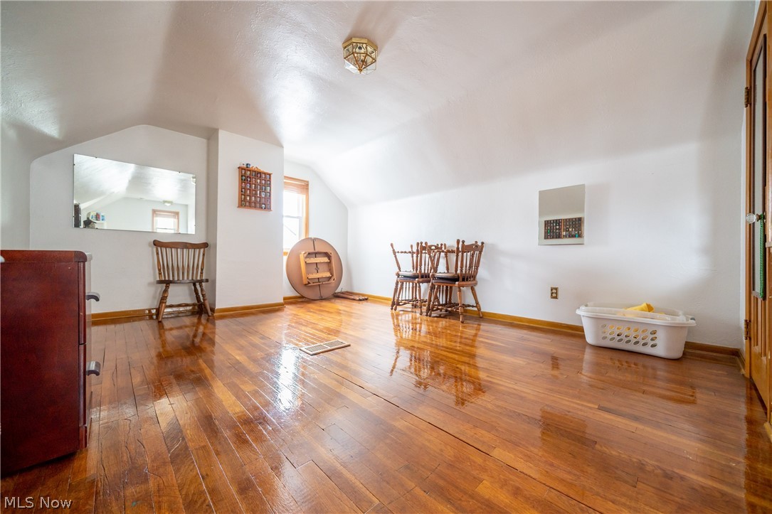 Ridgewood 04 - Residential