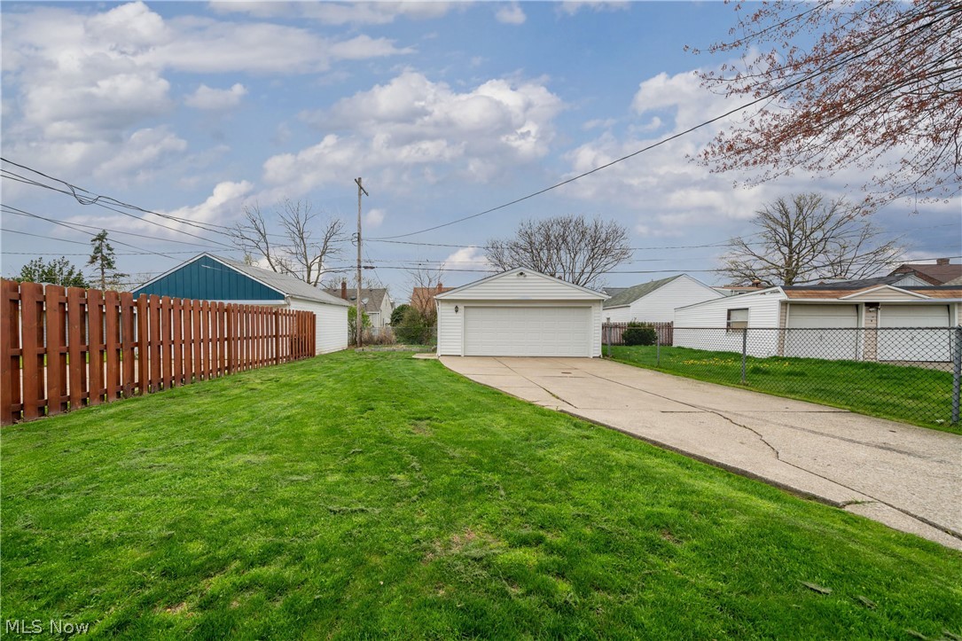 Ridgewood 04 - Residential