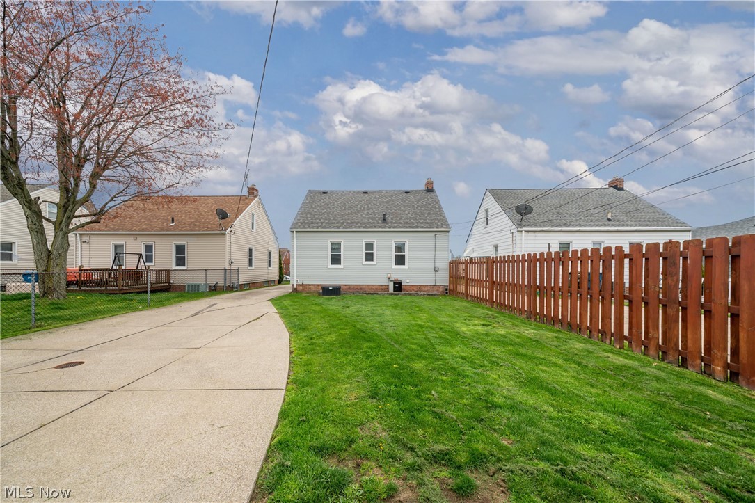 Ridgewood 04 - Residential