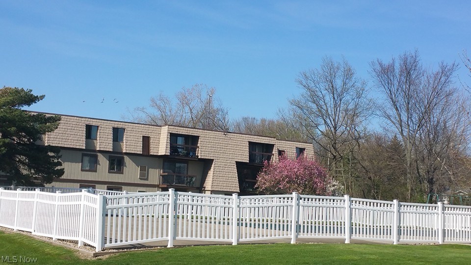 Sunrise Cove Condo - Residential