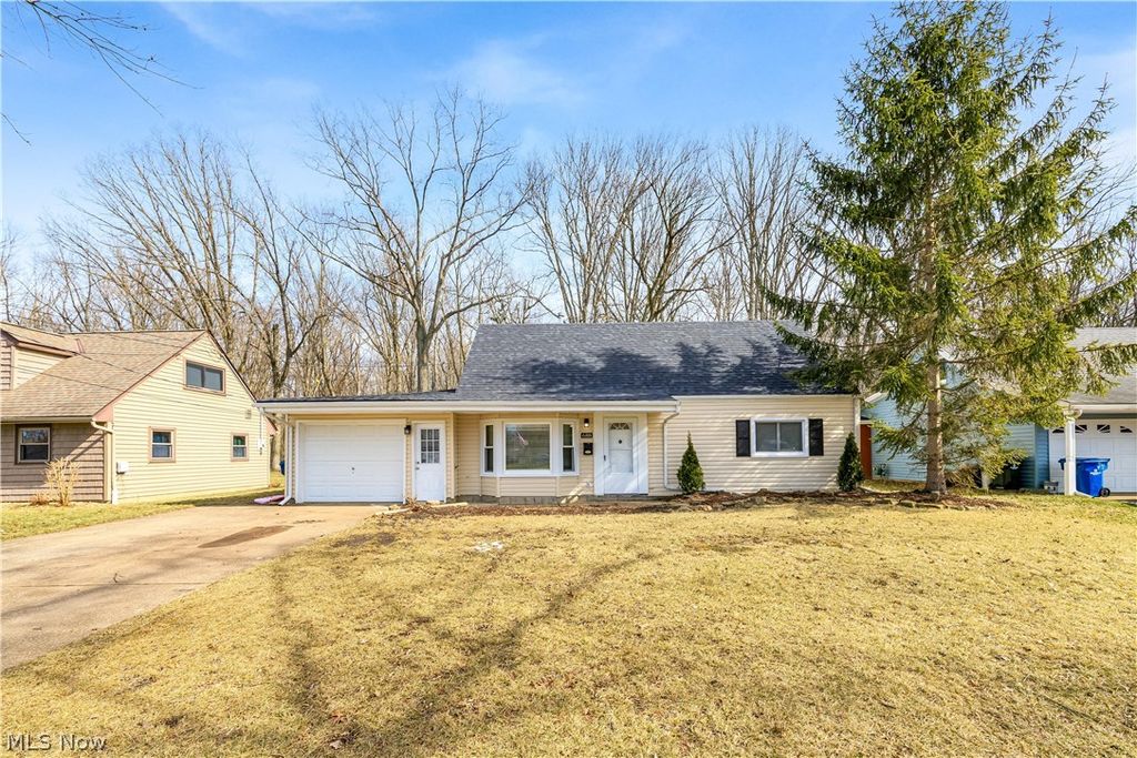 Photo of 688 Irving Park Boulevard, Sheffield Lake, OH 44054 (MLS # 5178012)