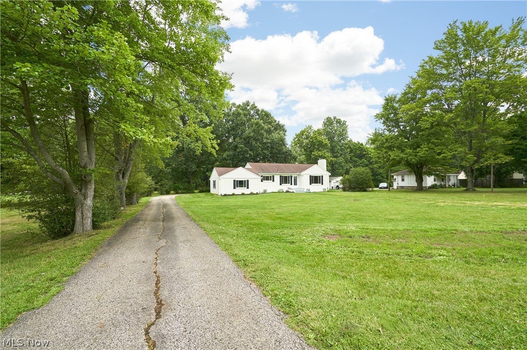 3265 Ridgewood Road