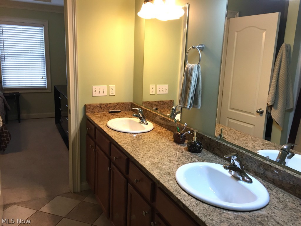 Oakmont Sub/Walter H Tellings - Residential Lease