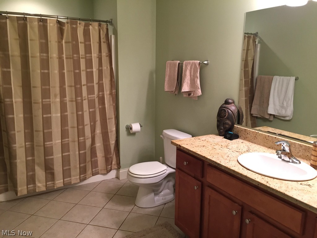 Oakmont Sub/Walter H Tellings - Residential Lease