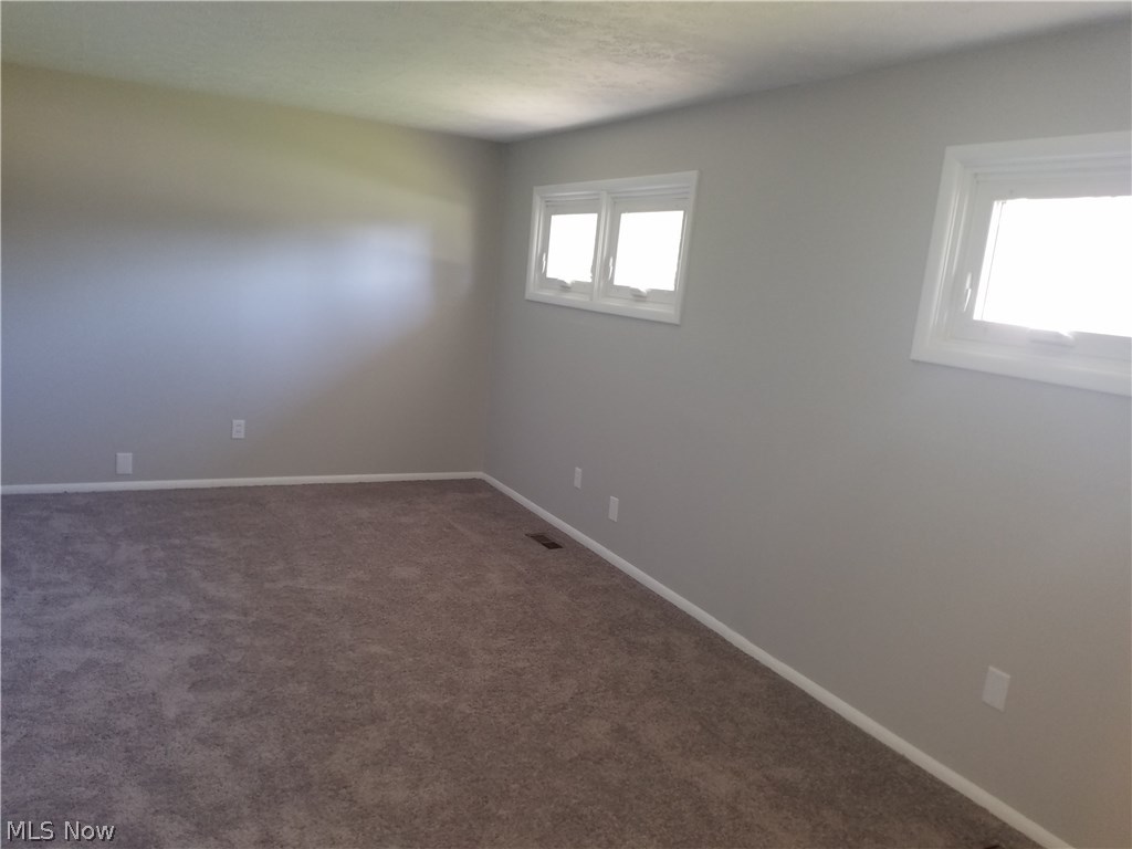 Nfld Square Sub - Residential