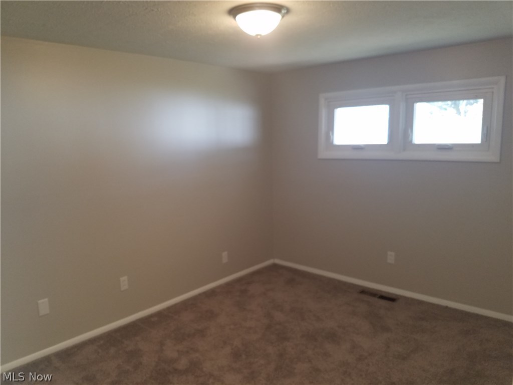 Nfld Square Sub - Residential