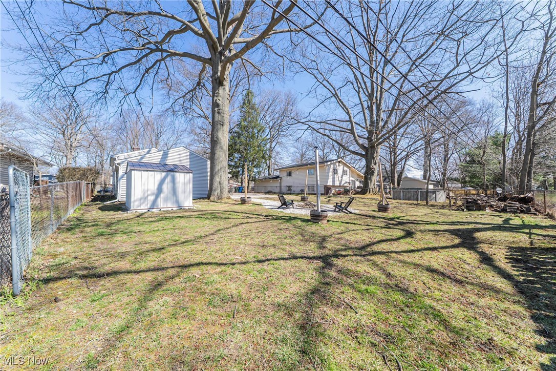 24065 Fairlawn Drive, North Olmsted, Ohio image 33