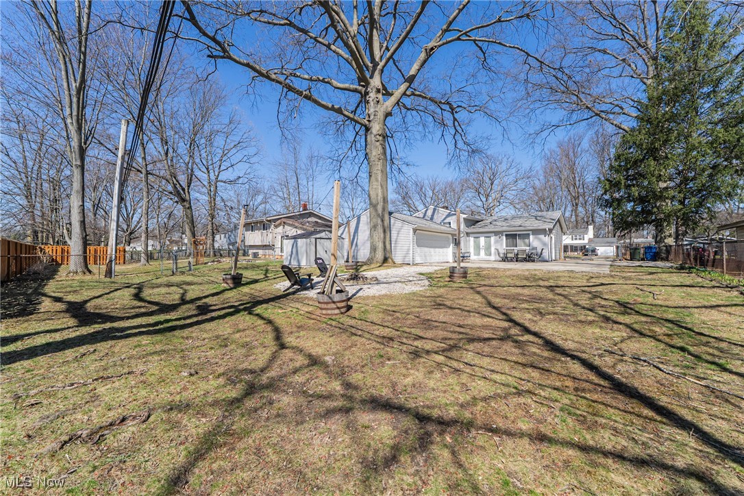 24065 Fairlawn Drive, North Olmsted, Ohio image 34