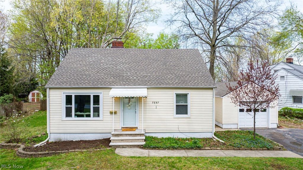 Photo of 7857 Emery Circle, Mentor, OH 44060 (MLS # 5201966)