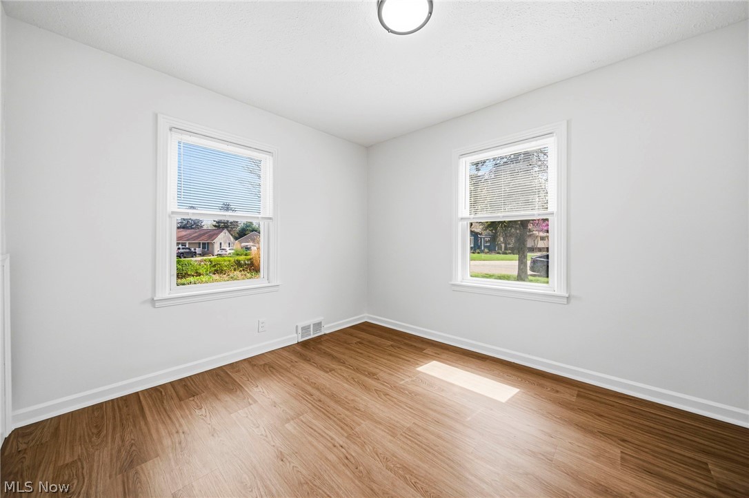 Mentor Park Acres - Residential