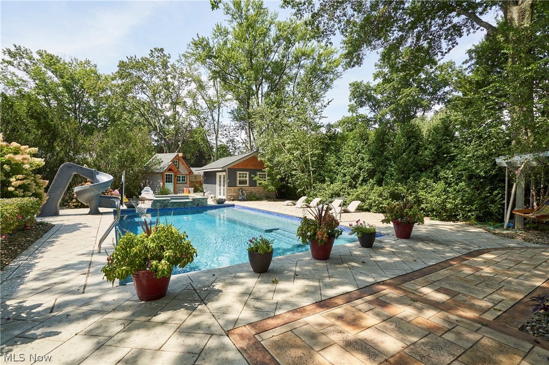 358 Sandhurst Road