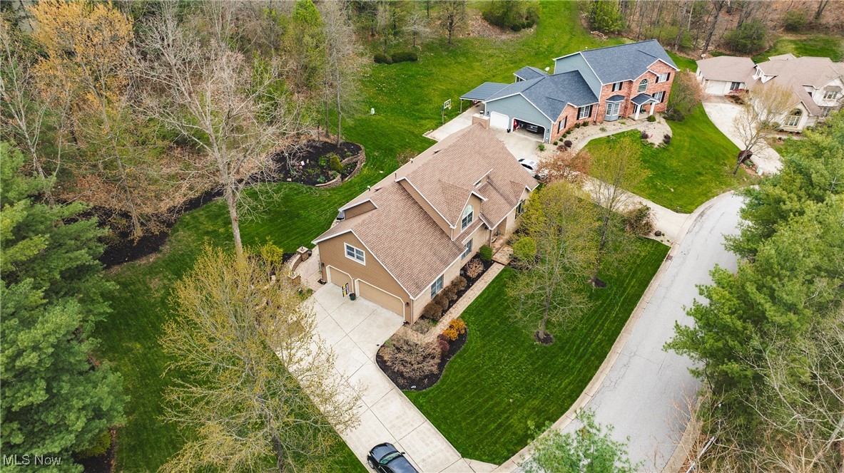 1605 Greenmont Hills Drive, Vienna, West Virginia image 5