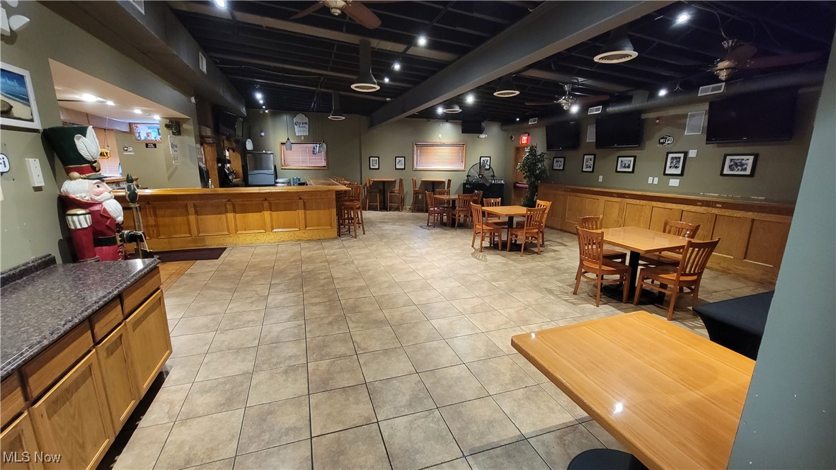 Denham - Commercial Sale