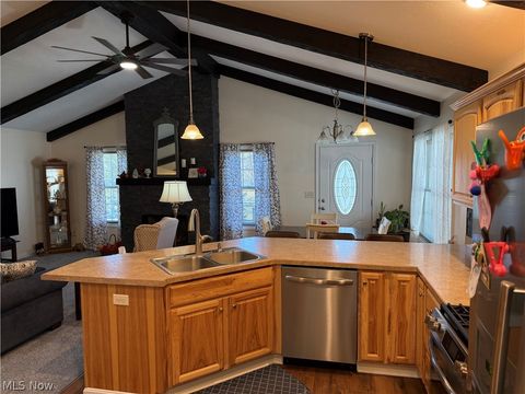 Tiny photo for 304 Woodland Way, Jefferson, OH 44047 (MLS # 5190032)