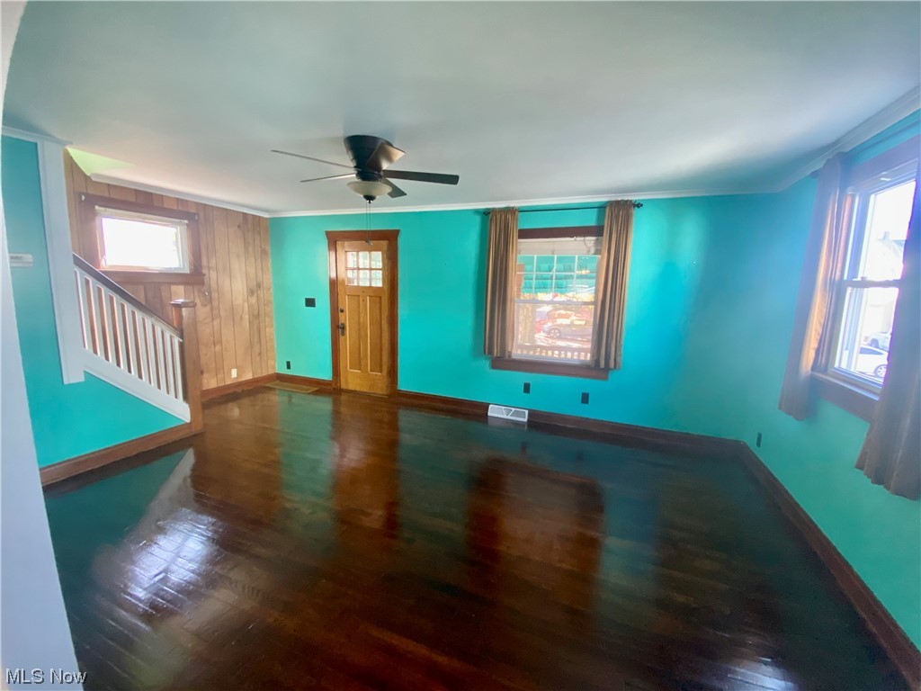 Townsend Villa - Residential