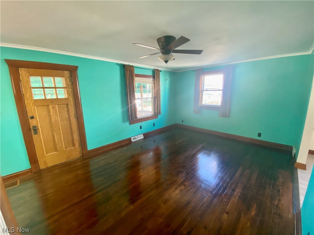 Townsend Villa - Residential