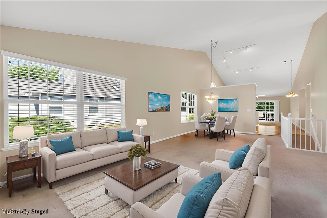1080 Somerset Lane