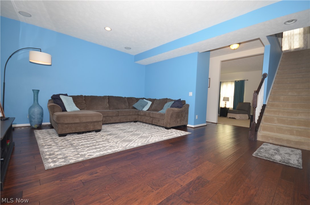 Eastwood Glen - Residential