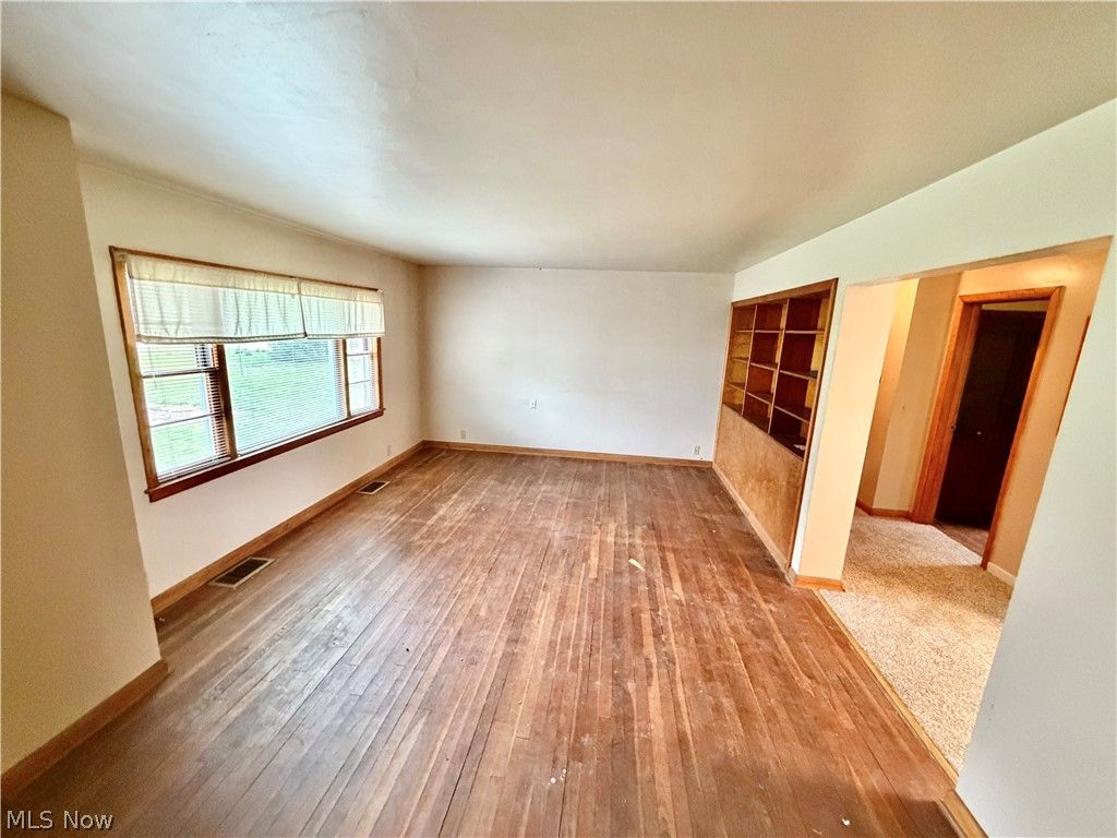 Photo of 6739 Wilson Sharpsville Road, Fowler, OH 44418 (MLS # 5194805)