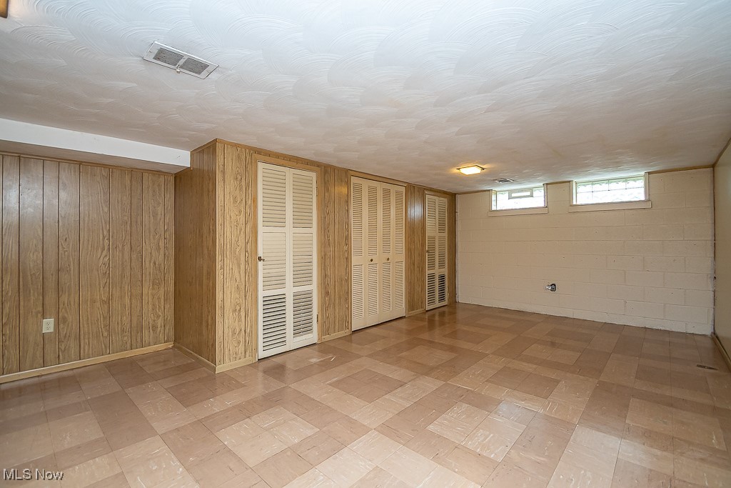 K K Hodgmans - Residential