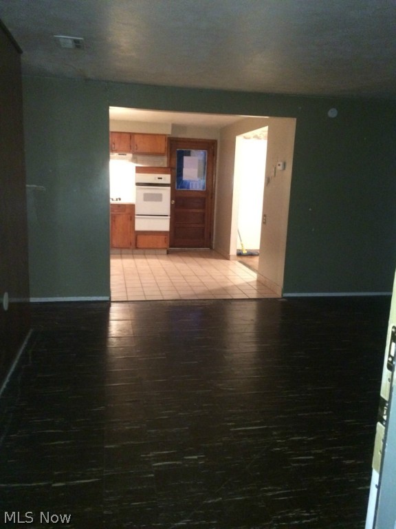 Briar Root Manor - Residential