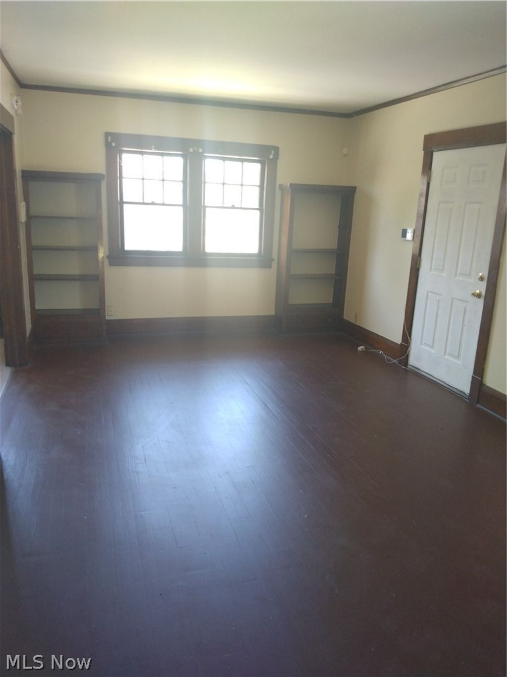 Photo of 1701 Ohio Avenue, Youngstown, OH 44504 (MLS # 5191451)