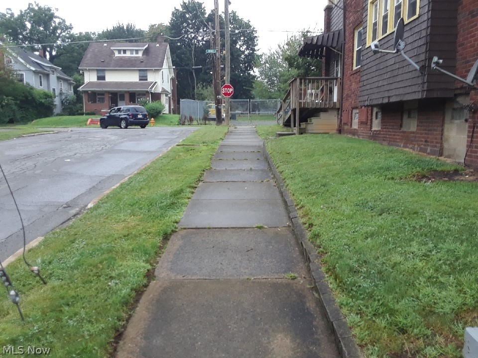 City/Youngstown - Residential Income