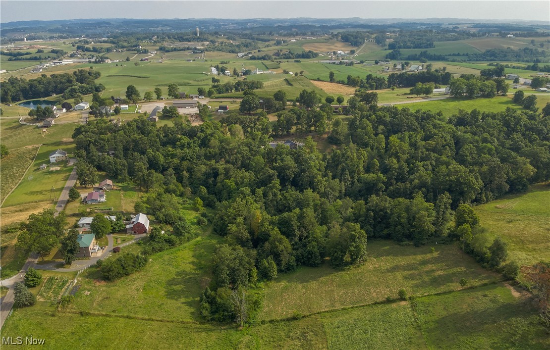 Oak Ridge Road, Sugarcreek, Ohio image 1