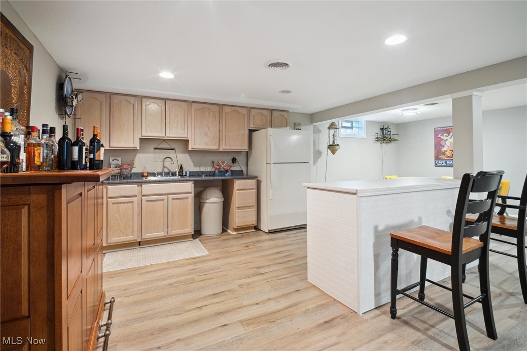 8809 Chapman Circle, Strongsville, Ohio image 36
