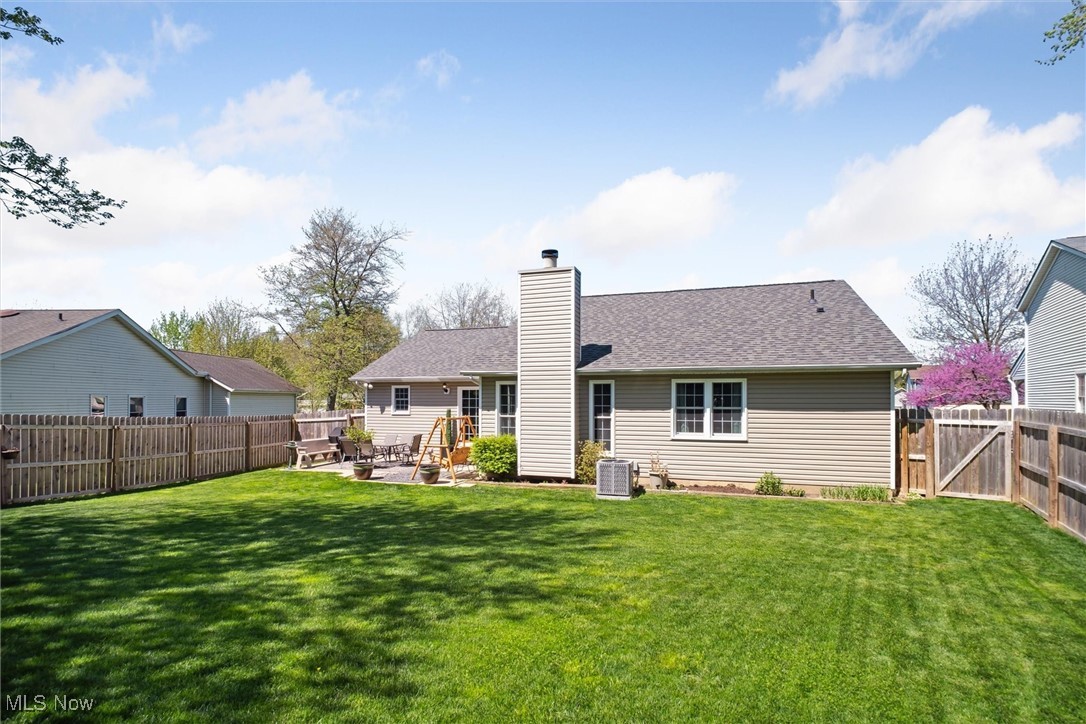 8809 Chapman Circle, Strongsville, Ohio image 45