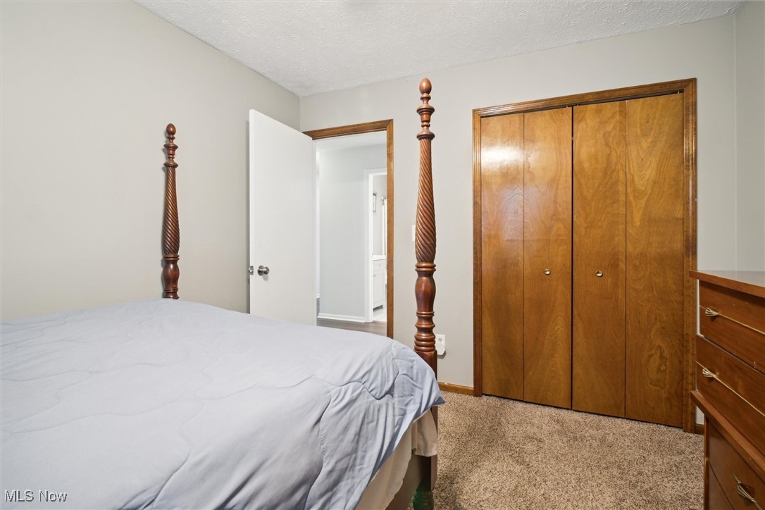 8809 Chapman Circle, Strongsville, Ohio image 23