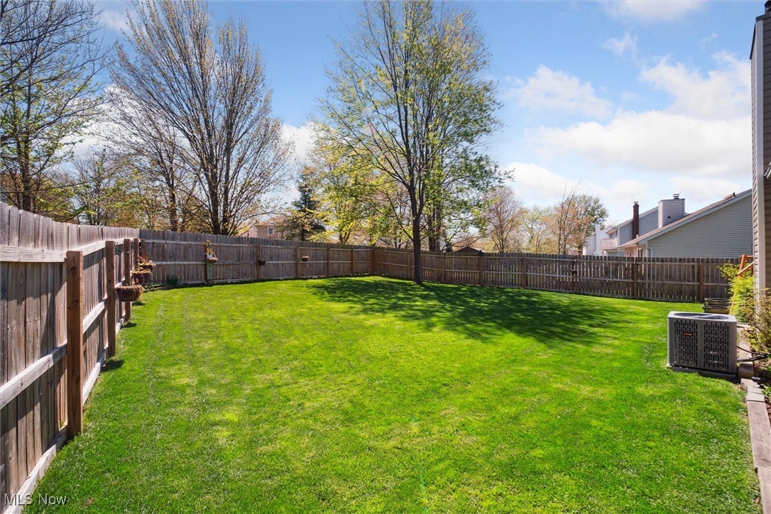 8809 Chapman Circle, Strongsville, Ohio image 47