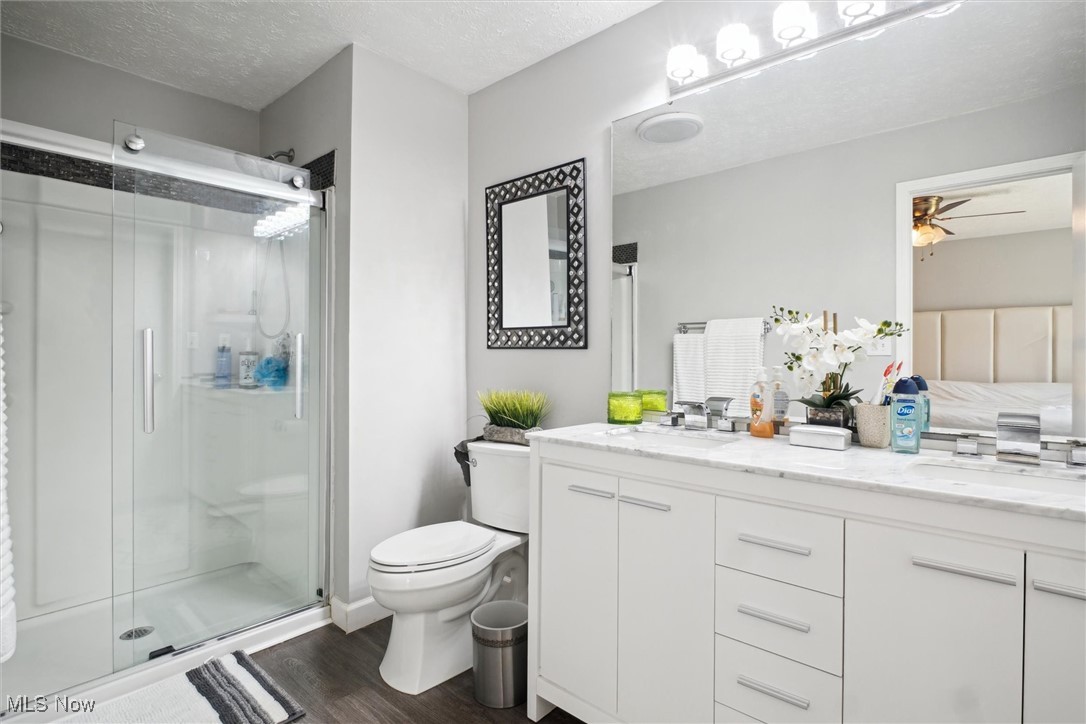 8809 Chapman Circle, Strongsville, Ohio image 19
